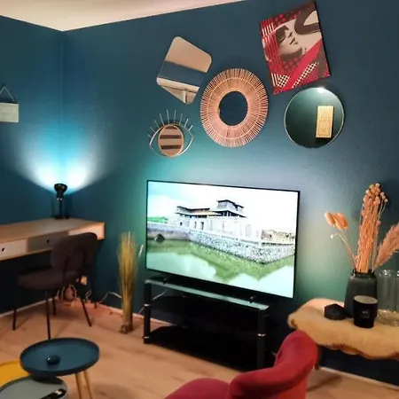 Apartament T2 Proche Chateau, Gare, Uco, Parking Prive Gratuit Angers